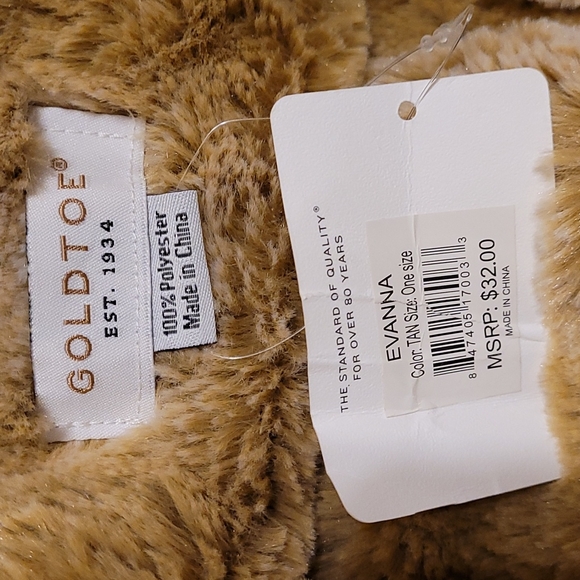 Tan Scarf Wide - Picture 4 of 8